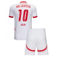 Maglia Calcio RB Leipzig Xavi Simons #10 Prima Divisa Bambino 2024-25 Manica Corta (+ pantaloncini)